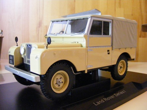 Neuware land rover - 1:18, 88